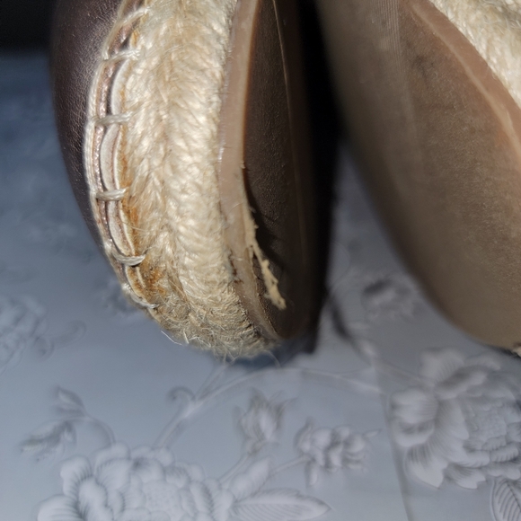 A New Day Rose Gold Espadrilles Women's Size 8 Floral Shoes - Picture 11 of 11